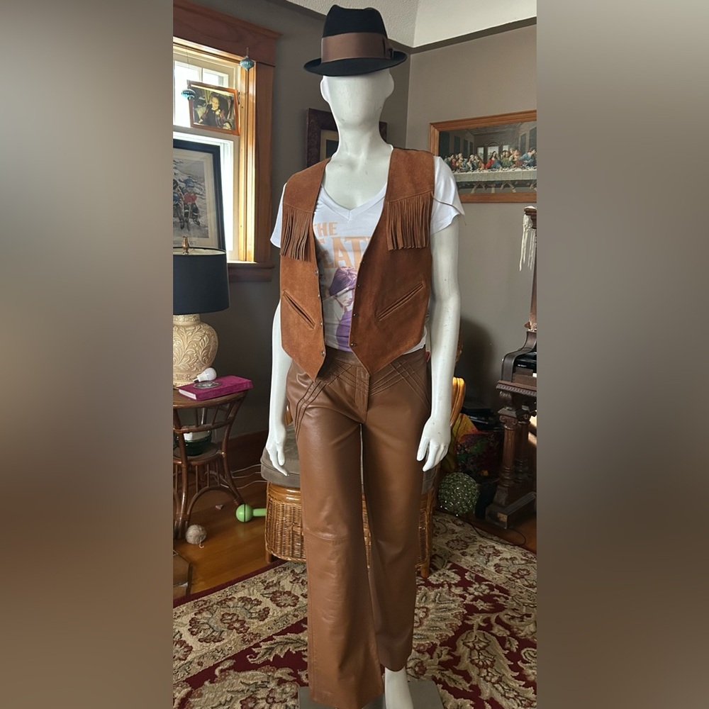 # 133    Vintage Western cowgirl fringe vest